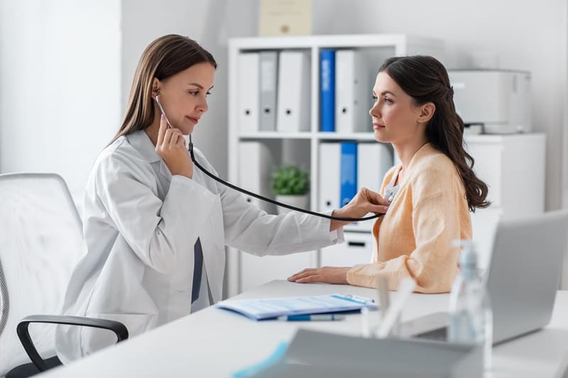 Médico General